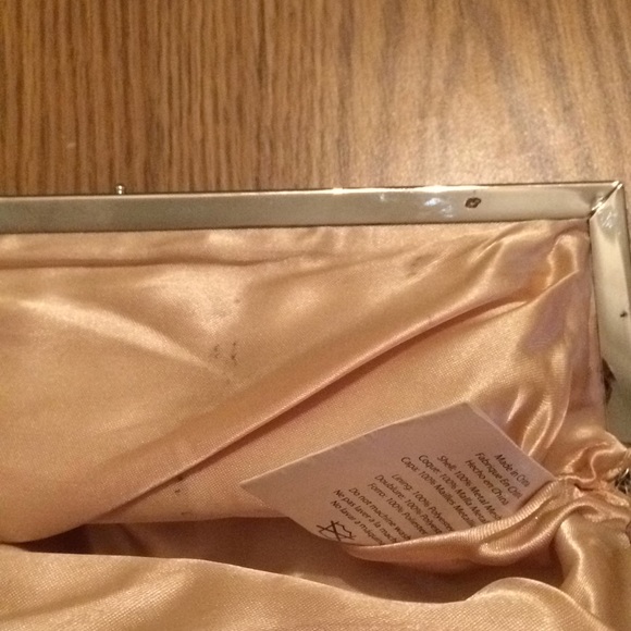 Formal Clutch- N - Picture 5 of 5